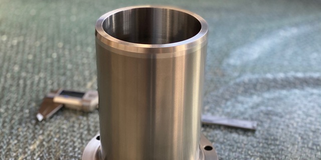 Propeller shaft liner for shipping